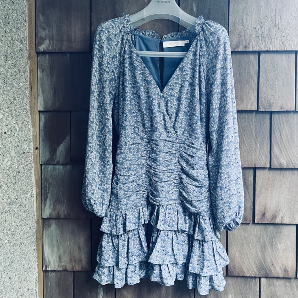 Revolve ASTR Tiered Ruffle Floral Mini Dress  Romantic Prairie Cottagecore S - Picture 4 of 16